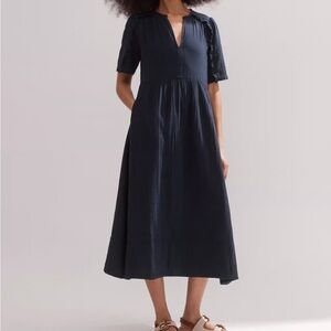Me +‘Em dress size 4 Navy
